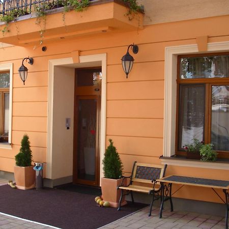 Adameva Resort Piest'any Exteriör bild